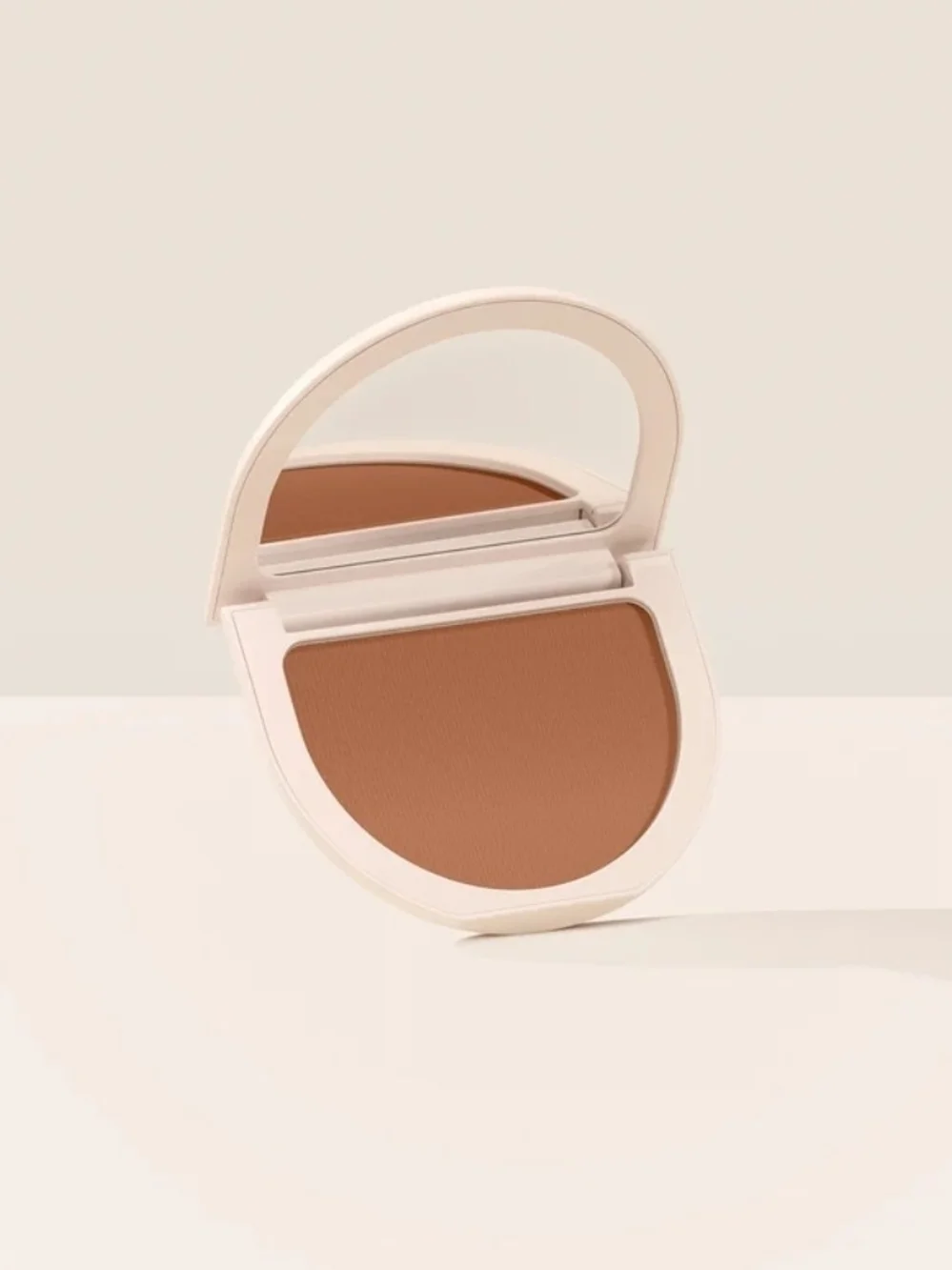 Rare Beauty True to Myself Tinted Pressed Finishing Powder - Amber